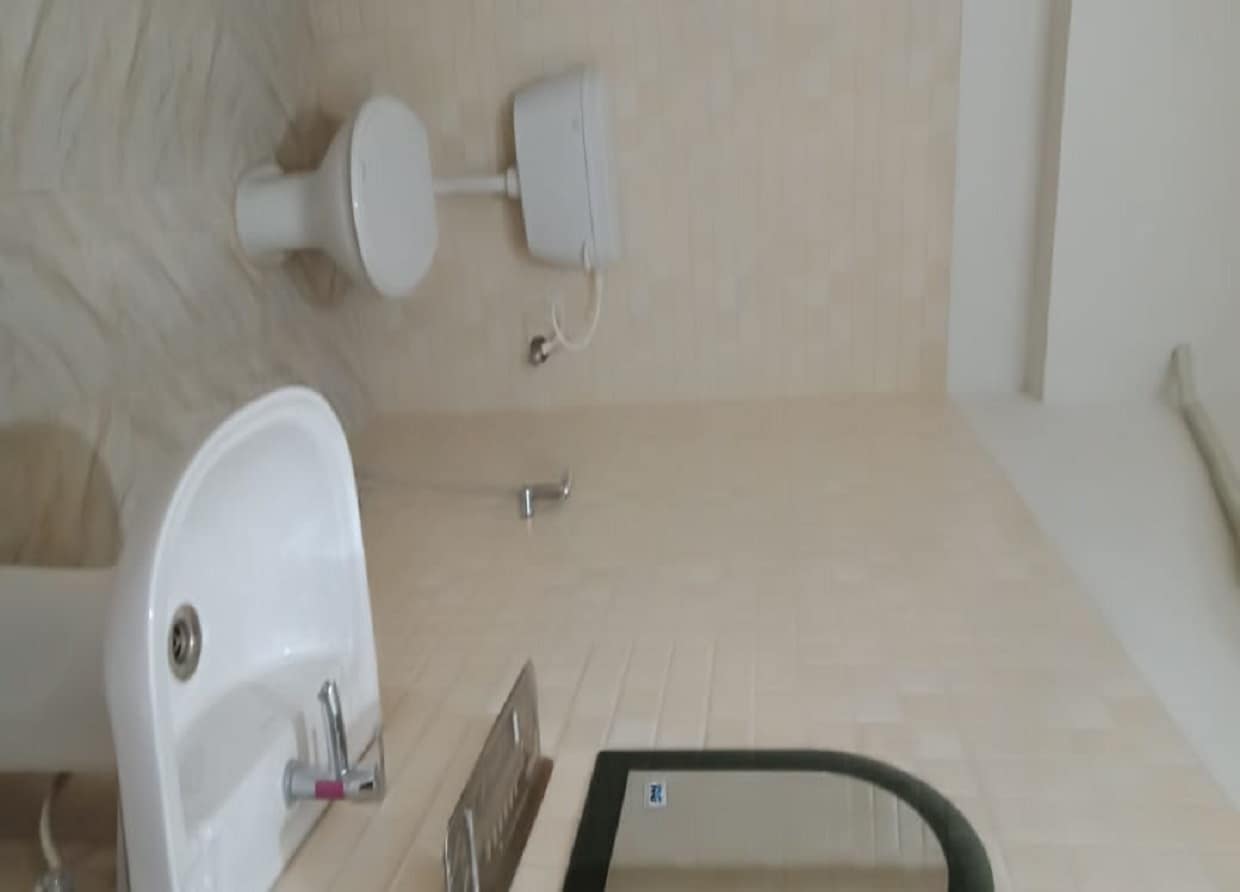 Hotel Saraswati International - Tap to explore photos