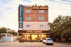 Hotel Naman