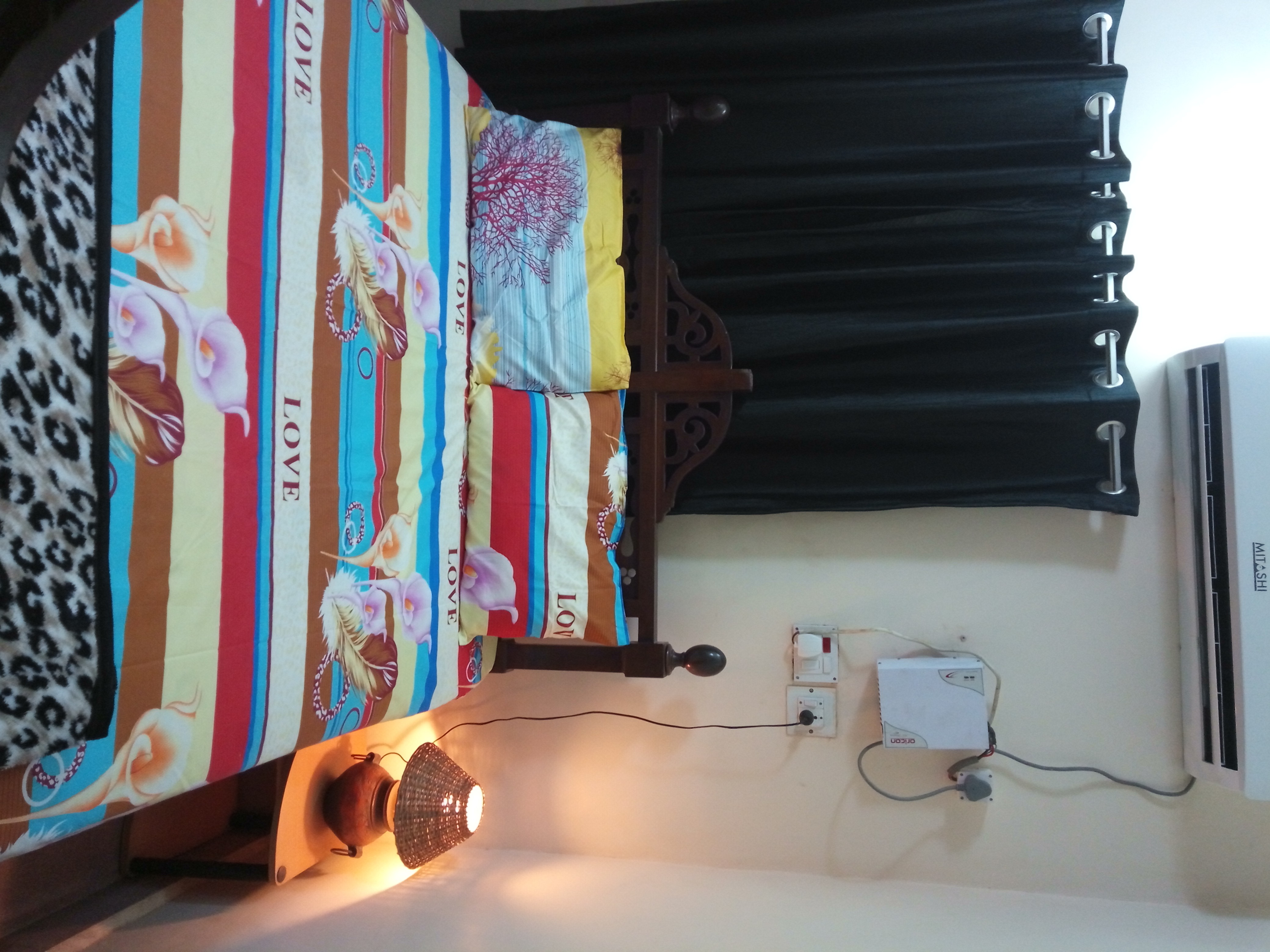 SHALOM VILLA, BRYAN'S HOMESTAY - Tap to explore photos