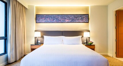 Chatrium Sathon Bangkok Room Type - DELUXE 1 BEDROOM King