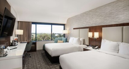 DoubleTree by Hilton Monrovia - Pasadena Area Room Type - 2 QUEEN BEDS
