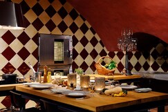 Cour Des Loges Lyon, A Radisson Collection Hotel