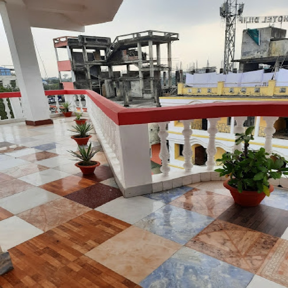 Hotel Rishiraj - Tap to explore photos