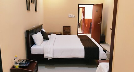 Felicita Residency Room Type - Deluxe Room