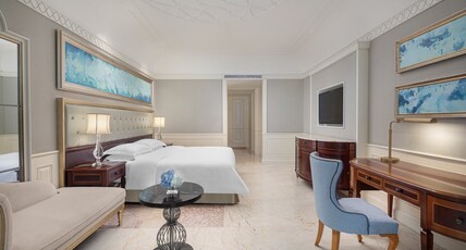 Crowne Plaza RESORT SANYA BAY Room Type - 1 King Standard Sea View High Floor