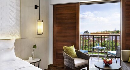 Pullman Danang Beach Resort Room Type - Deluxe Queen Ocean View