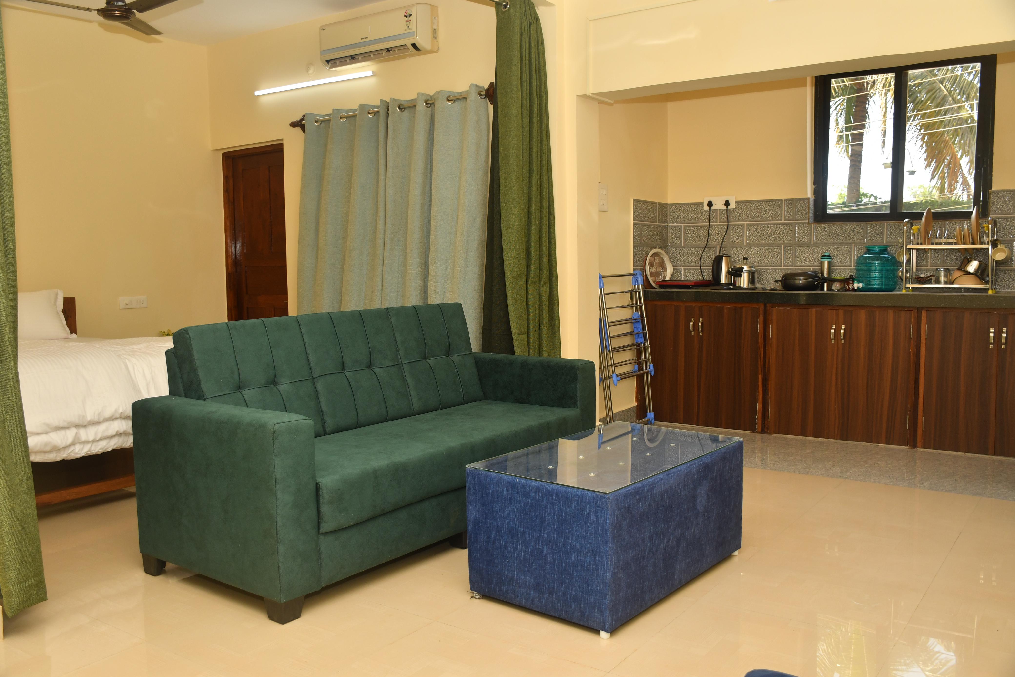 Rajbag Residency Guest House - Tap to explore photos
