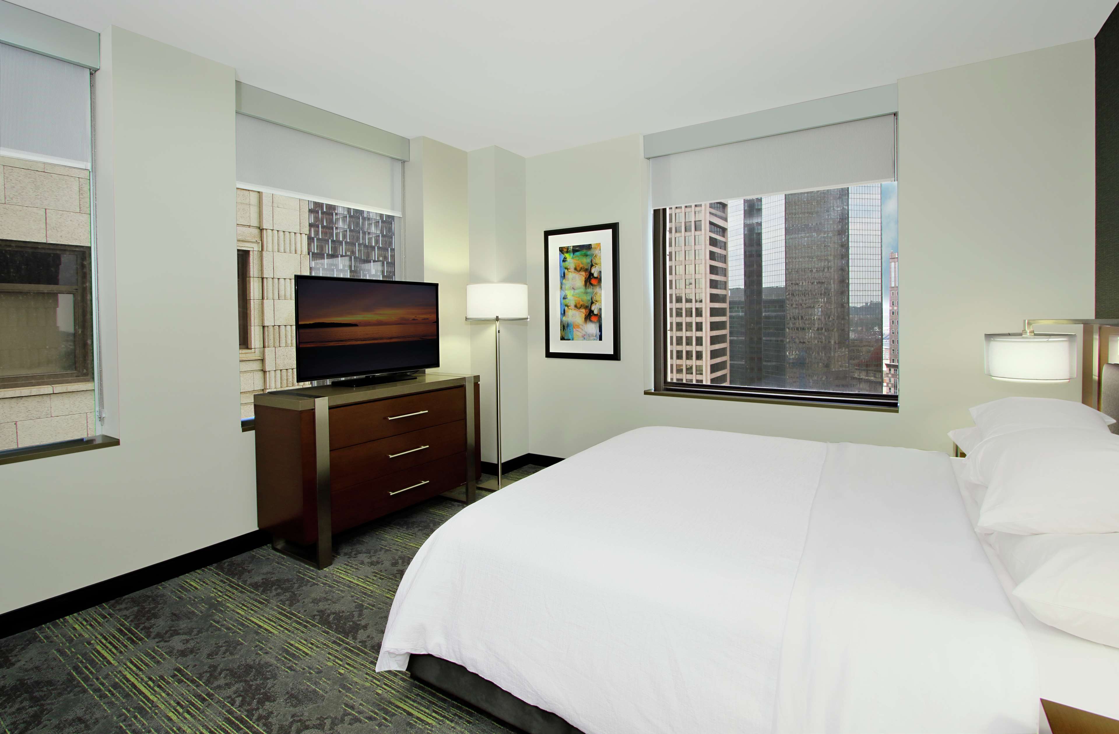 Embassy Suites Pittsburgh-Downtown - Tap to explore photos