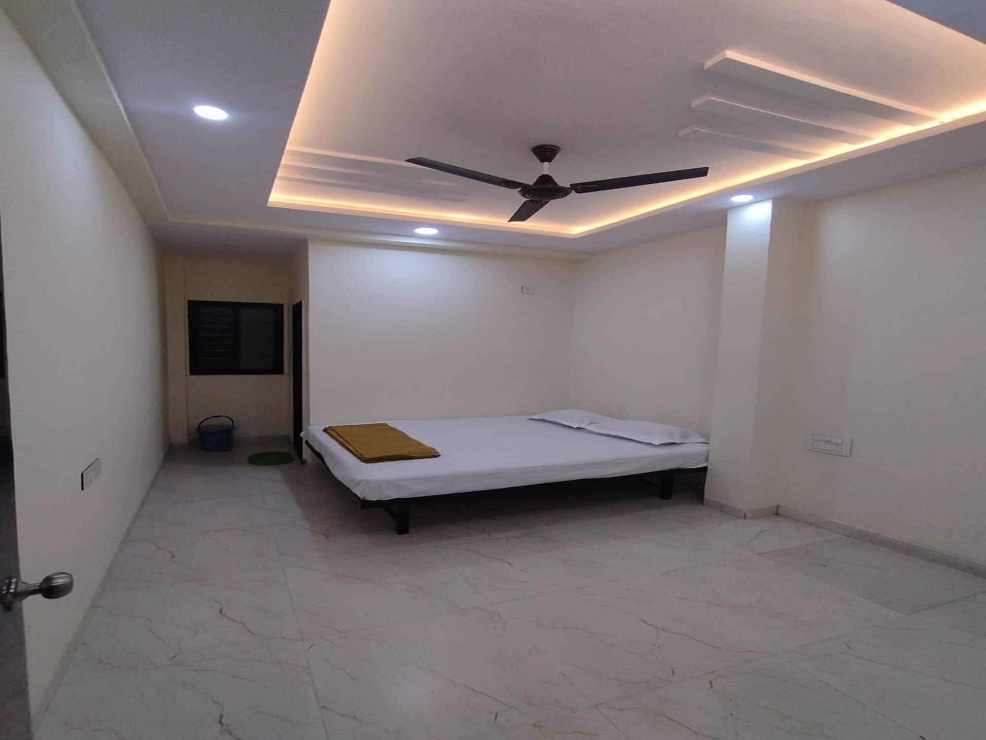 Sagar Executive Lodge - Tap to explore photos