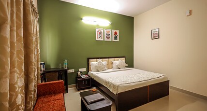 The Park Classic Room Type - Super Deluxe AC Room Free WiFi