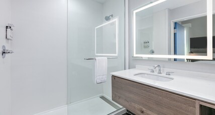 Staybridge Suites SAN ANTONIO  Room Type - Suite