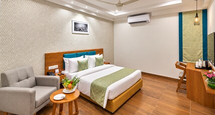 Regenta Inn 4th Block Koramangala Bangalore Room Type - Deluxe Double Room Regenta Inn 4th Block Koramangala Bangalore Room Type - Deluxe Double Room