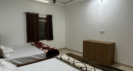 Raj Guest House Room Type - 4 Bed Family Room 