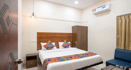 FabHotel Three Waves - Nr. LB Nagar Metro Station Room Type - Executive Room