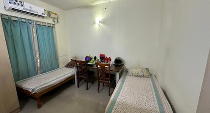 Small Wonder Hostel Room Type - Male Dorm