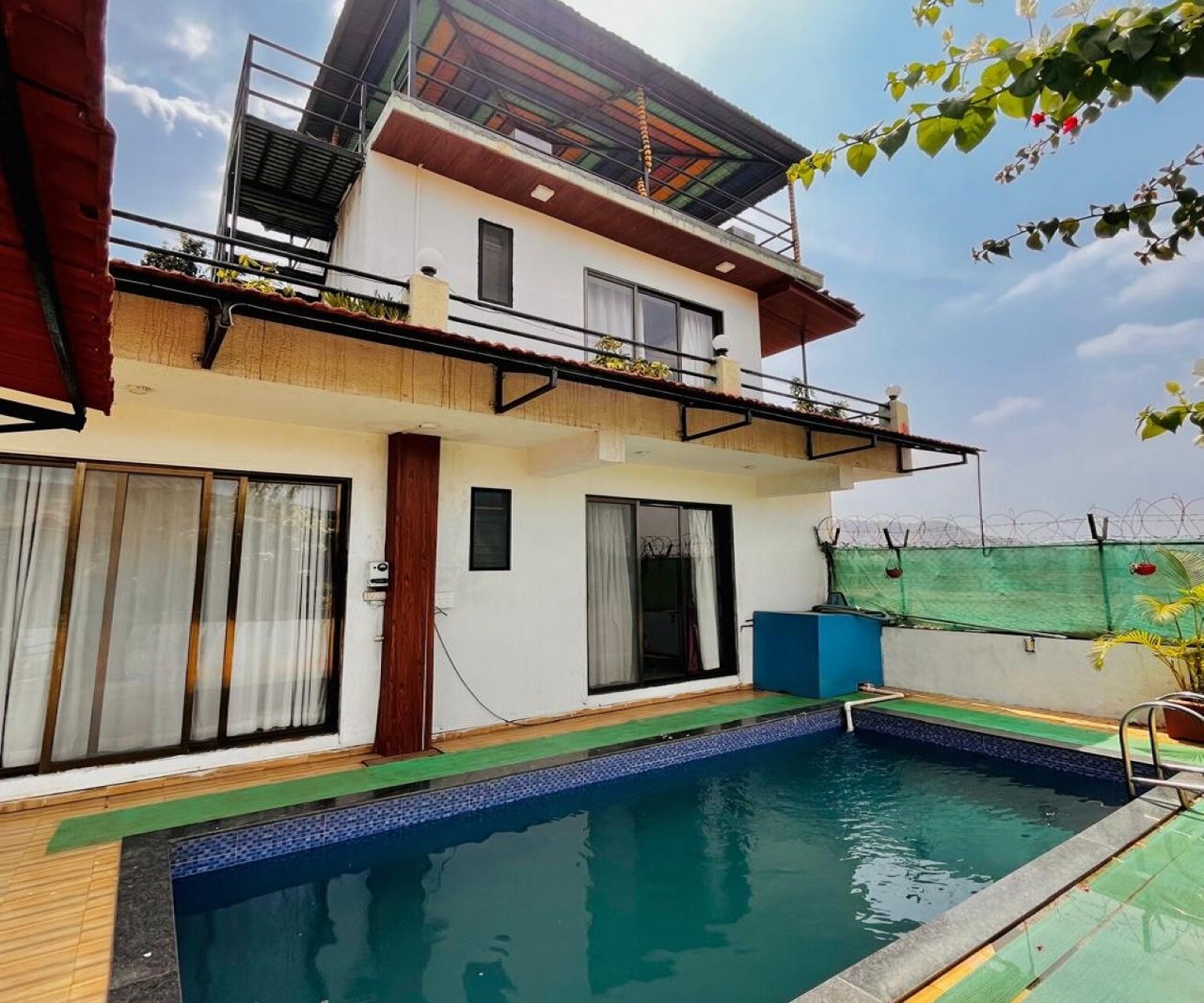 Mountain thrill villa Lonavala - Tap to explore photos