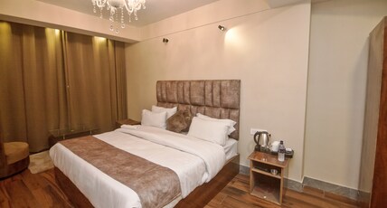 Kings Bridge Suite & Spa Room Type - Mountain View Deluxe Room