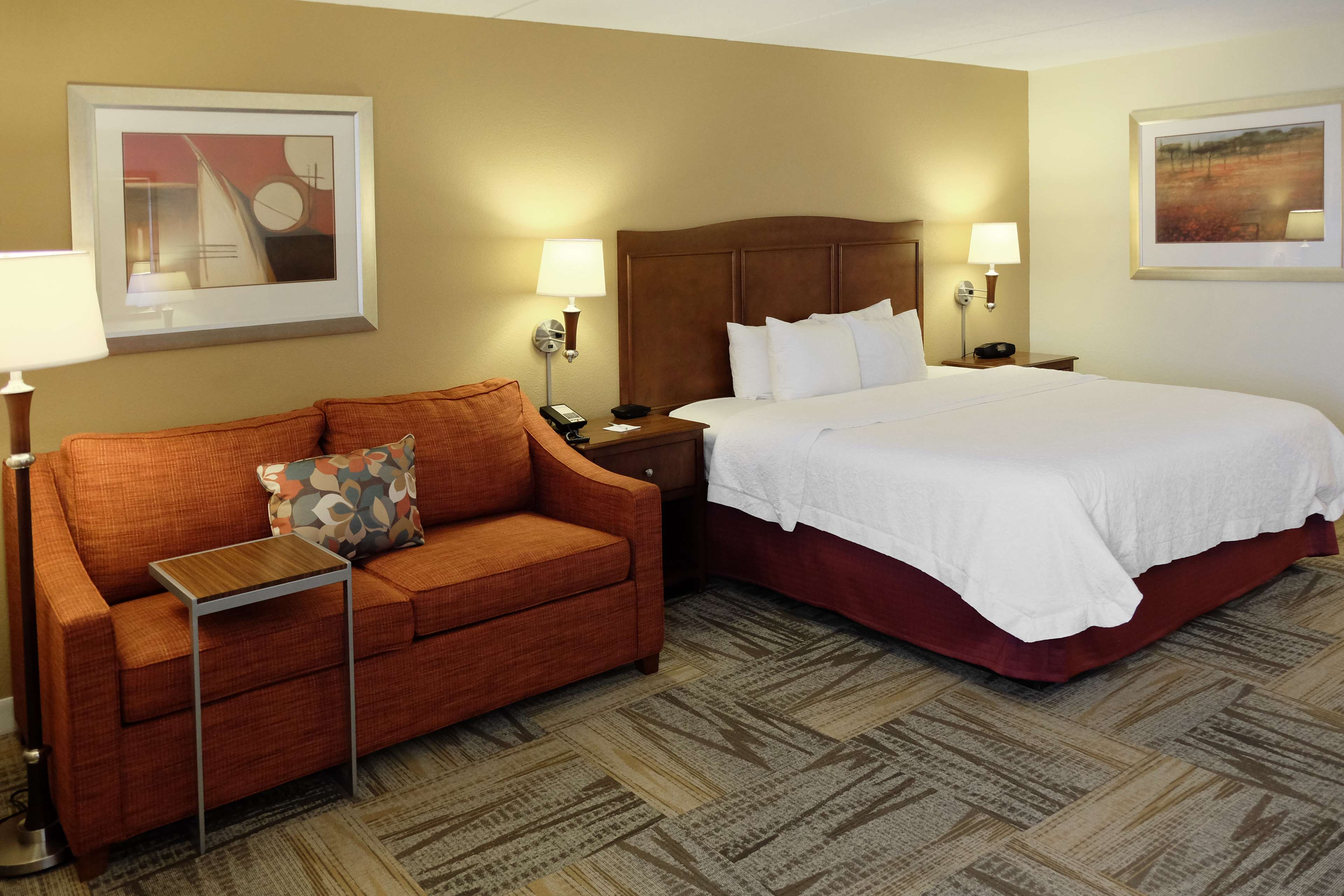 Hampton Inn by Hilton Lima - Tap to explore photos