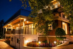 Rooms of Sunset Luxury Nature Retreat