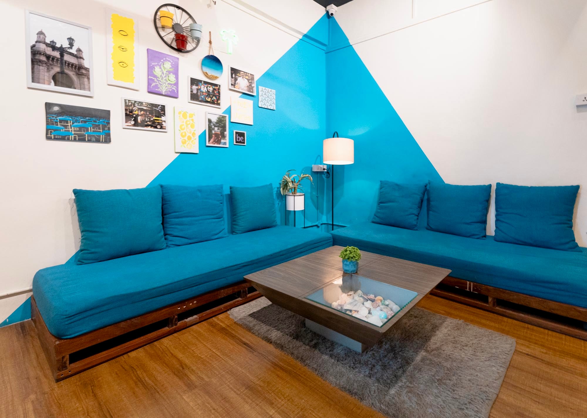 Locomo Hostel OG - Stay Work Eat - Tap to explore photos