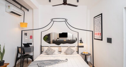 One-Off Dashashwamedh Room Type - Superior King Room