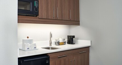 Hampton Inn - Jupiter/Juno Beach Room Type - 2 QUEENS W WETBAR NS