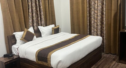 Savera inn Resort Room Type - Queen Bed Room with Hill View