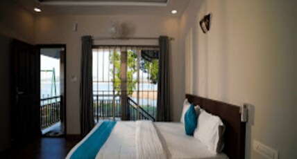 Misty Dam Premium Wayanad Pool Resort Room Type - Deluxe AC Villas