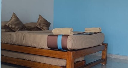 POORNIMA BEACH HOLIDAY HOME Room Type - Deluxe Ac with side sea facing Room