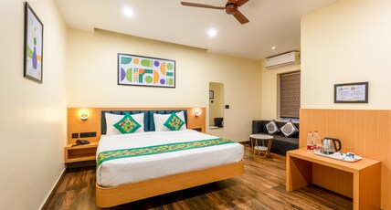 Treebo Grace Stays, Sum Hospital Room Type - Deluxe Family Room Treebo Grace Stays, Sum Hospital Room Type - Deluxe Family Room
