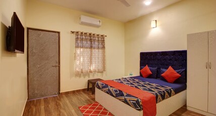 Shelly's Hideout Inn Room Type - Deluxe Room