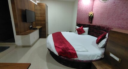 Hotel Shree Pashupati Inn Room Type - Suite Room