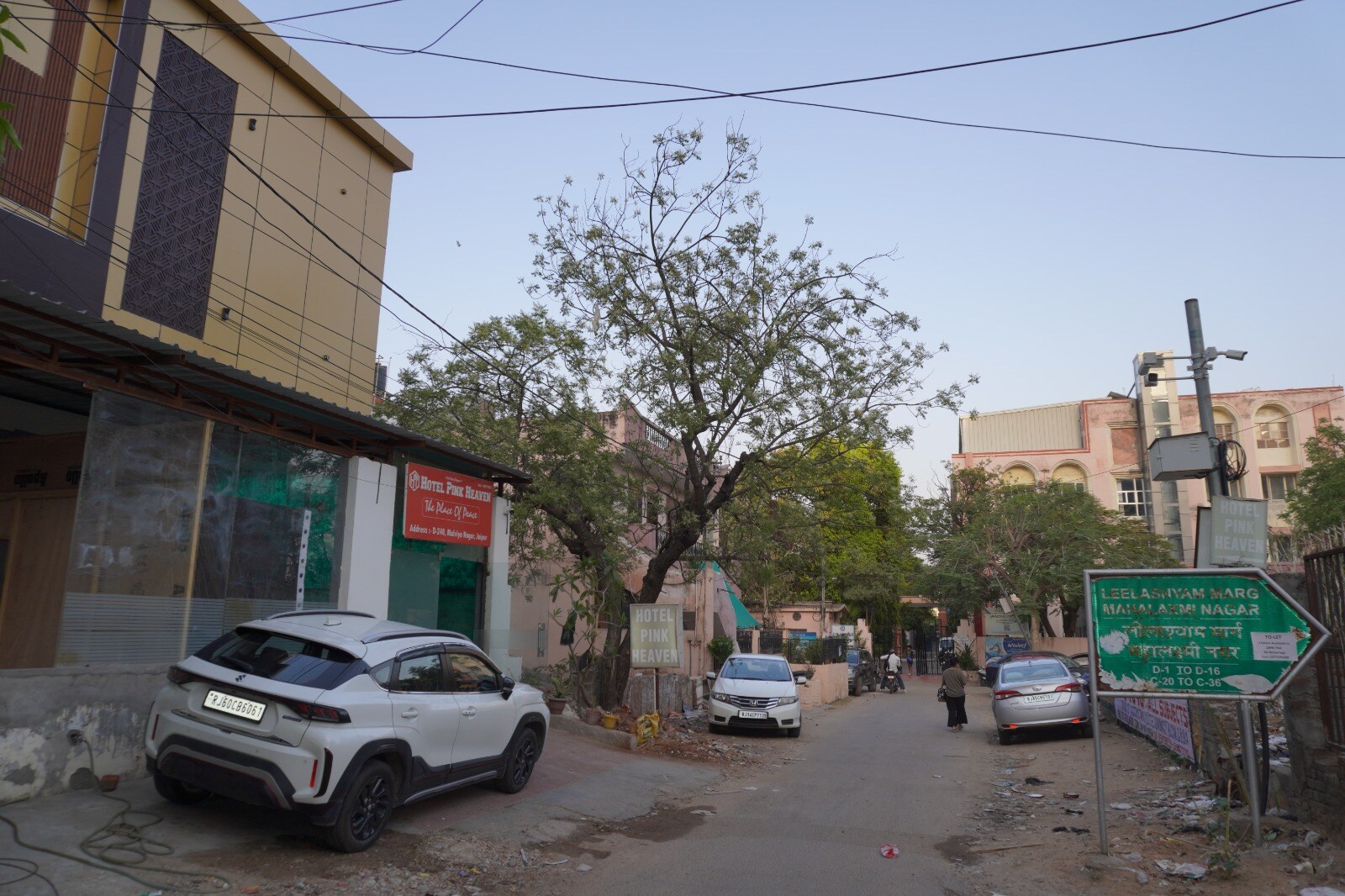 Hotel Pink Heaven - Tap to explore photos