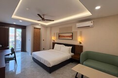 Saltstayz Premier Faridabad Near Sarita Vihar