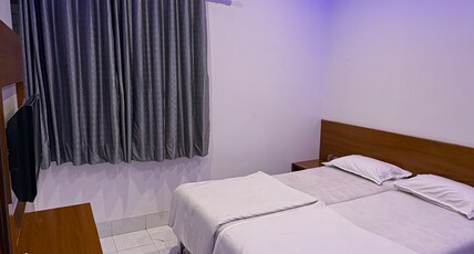 Hotel Sai Raja Room Type - Executive AC