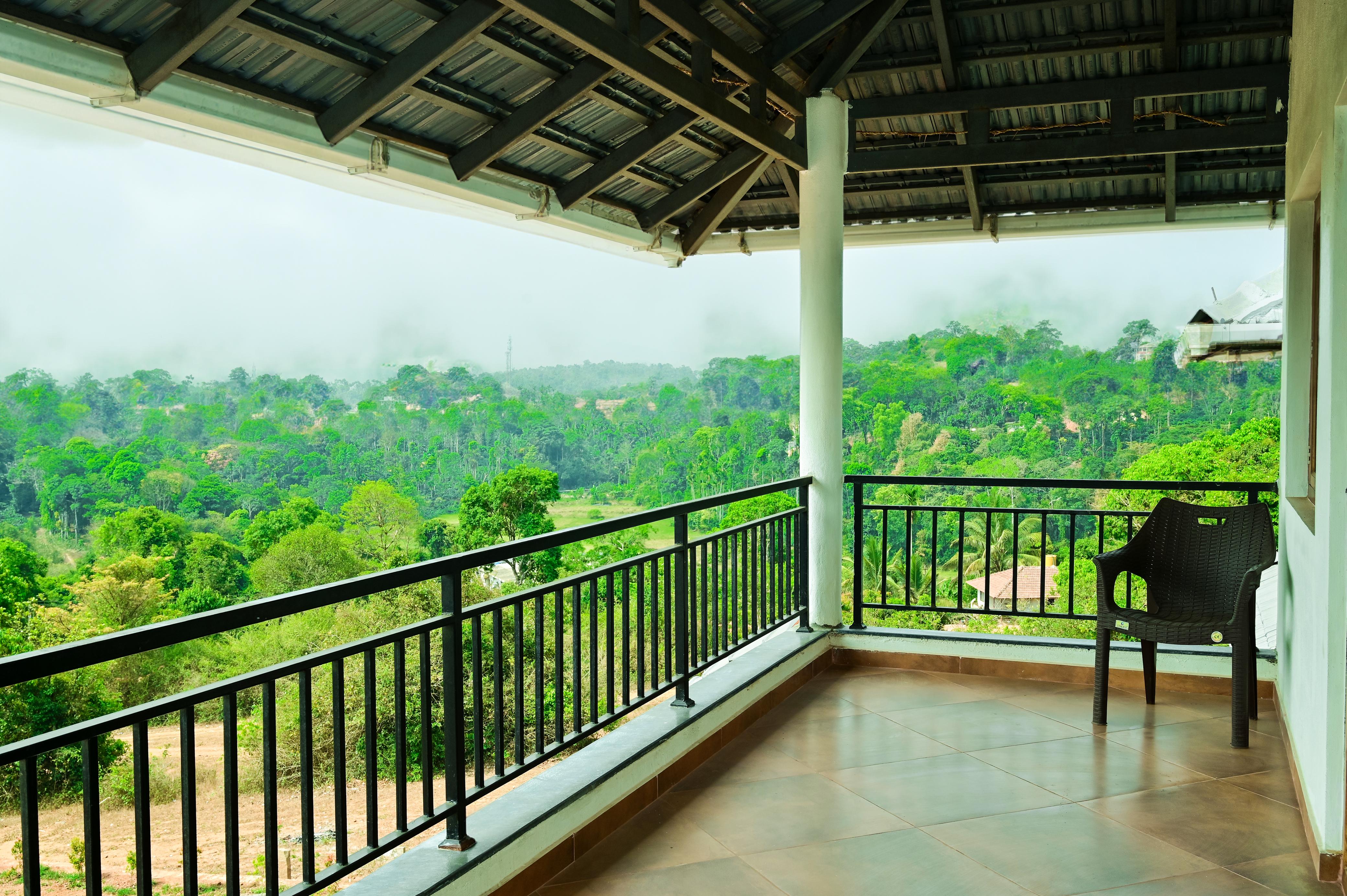 Hillock Vista Homestay by Aarika Resorts - Tap to explore photos