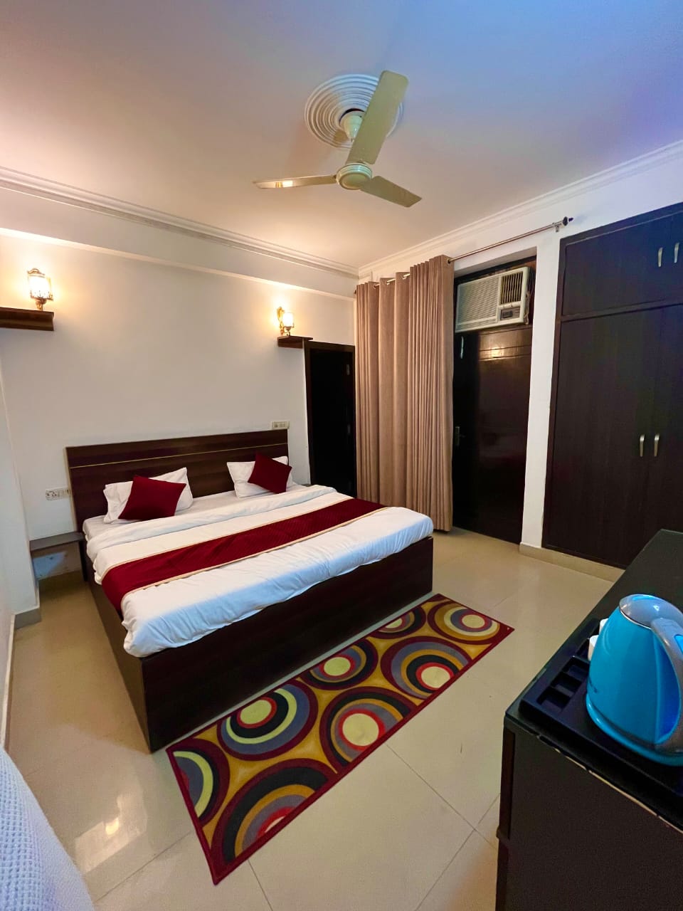 RIVER SIDE HOTEL -PRAYAGRAJ - Tap to explore photos