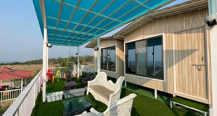 Mysha Hill & Sea Room Type - Upper Deck with a Sea View, Kashid