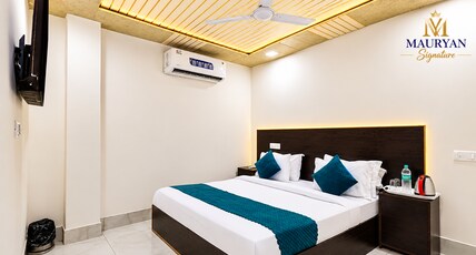Mauryan Signature hotel Devli Khanpur Room Type - Deluxe Room Mauryan Signature hotel Devli Khanpur Room Type - Deluxe Room