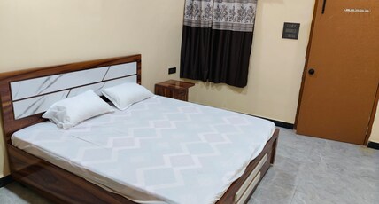 Radhika Hotel Room Type - Bedroom 1