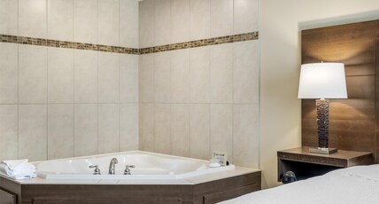 Best Western Plus Bridgewater Hotel & Convention Centre Room Type - Suite-1 King Bed, Non-Smoking, Sofabed, 2 Flat Screen Tvs, Jacuzzi, Kitchenette, Living Room, Full B