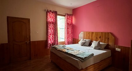 Devdaar | Apple-garden homestay Room Type - Interconnected-Family Room | First Floor
