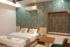 Hotel Priyansh Inn At KIIT Square