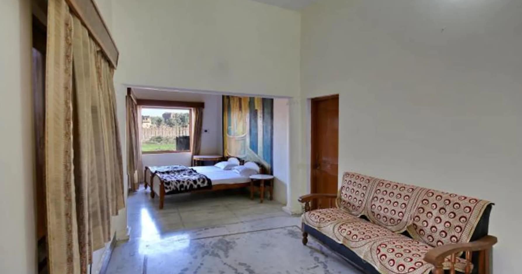 Hotel Ganpati - Tap to explore photos