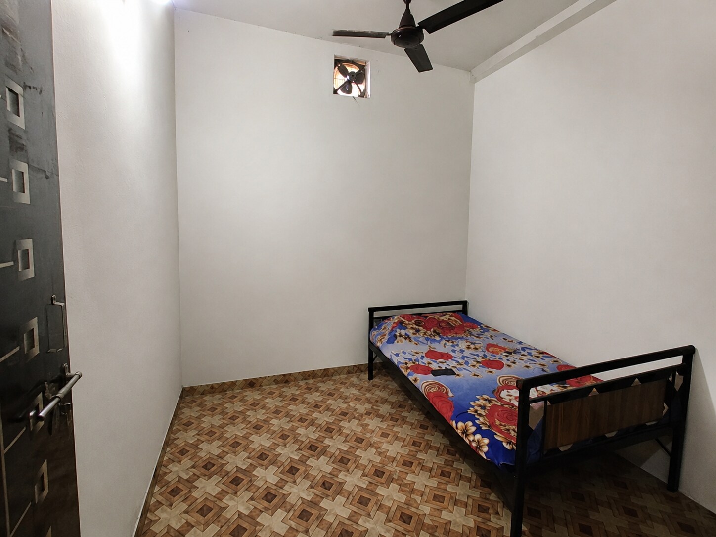 Sonu Homestay - Tap to explore photos