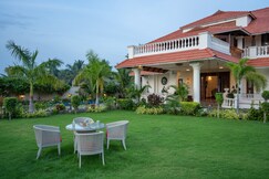 The Palmyrah by LuxUnlock Private Villas