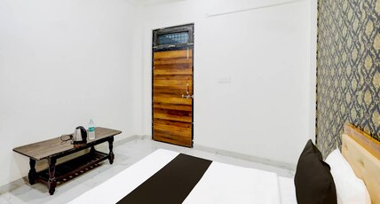 Hotel Akabrpur town house  Room Type - Bedroom 7