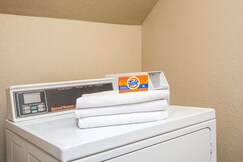 Days Inn by Wyndham Los Angeles LAX/VeniceBch/Marina DelRay