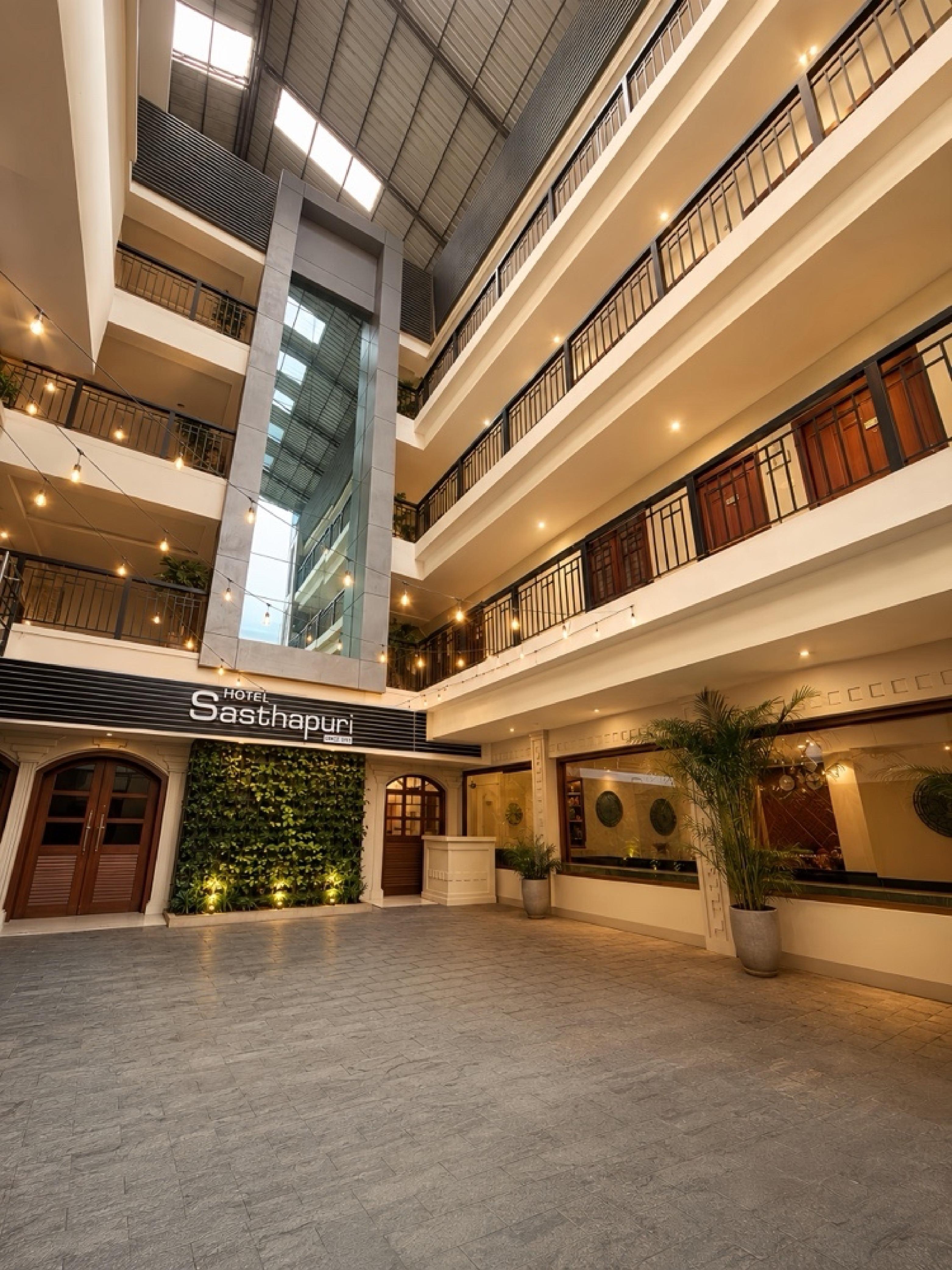 Main gallery