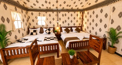 Robin desert safari camp Room Type - family suite tent 